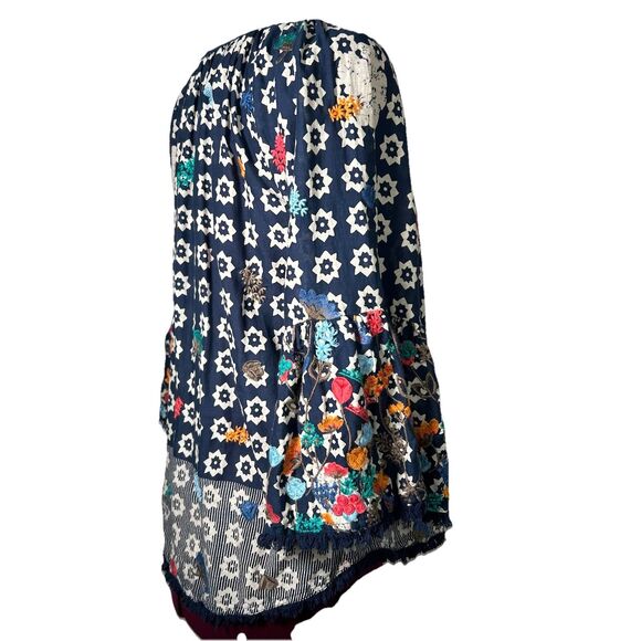 Soft Surroundings Top Blouse XS Embroidered Floral Fringe Hem Bell Sleeve Boho - Picture 6 of 16